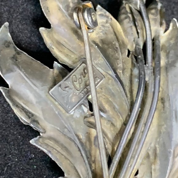 Vintage Coro Sterling Silver 3D Floral Brooch (2441) - Picture 5 of 6